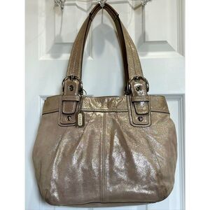 COACH - SOHO Pleated Shoulder Tote in Champagne Gold Metallic Leather w/Dustbag